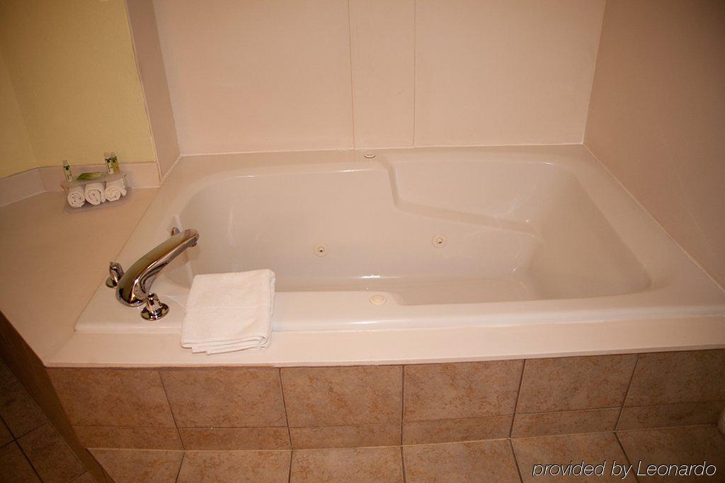 Holiday Inn Express Scottsburg By Ihg Cameră foto